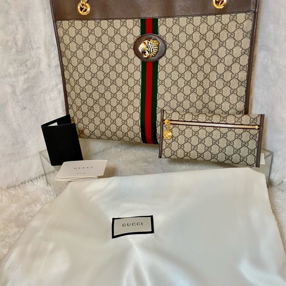 Gucci Handbags - GG Rajah tote with pouch